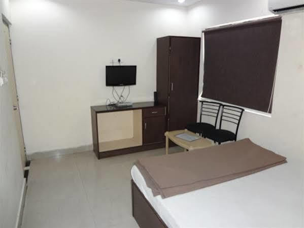 Athidi Grand Hotel Visakhapatnam Exterior photo